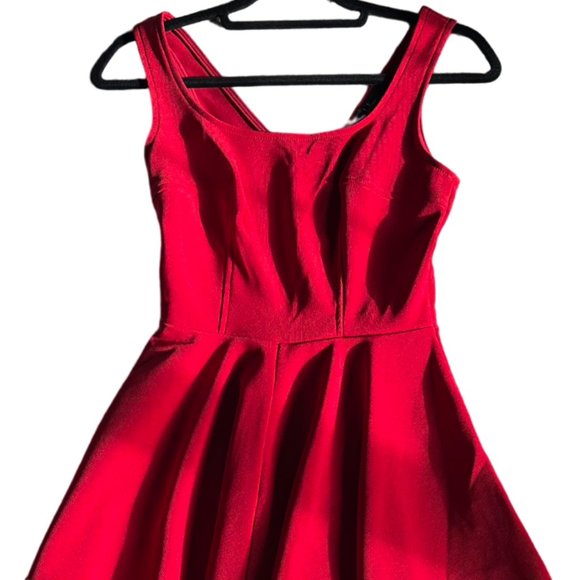 Robe Sans Manches Free People - Style Skater / A-Line - Taille XS - Couleur Magenta - Occasion TBE